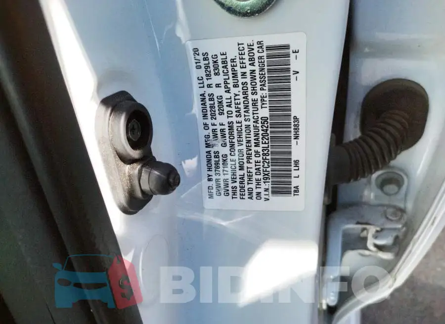 19XFC2F83LE204250 Photo# 10