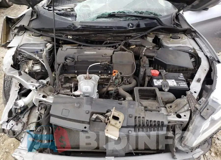 1HGCR2F30HA177252 Photo# 7