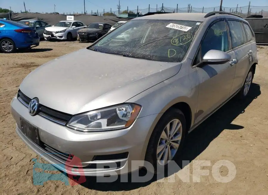 3VW017AU3HM526121 Photo# 2