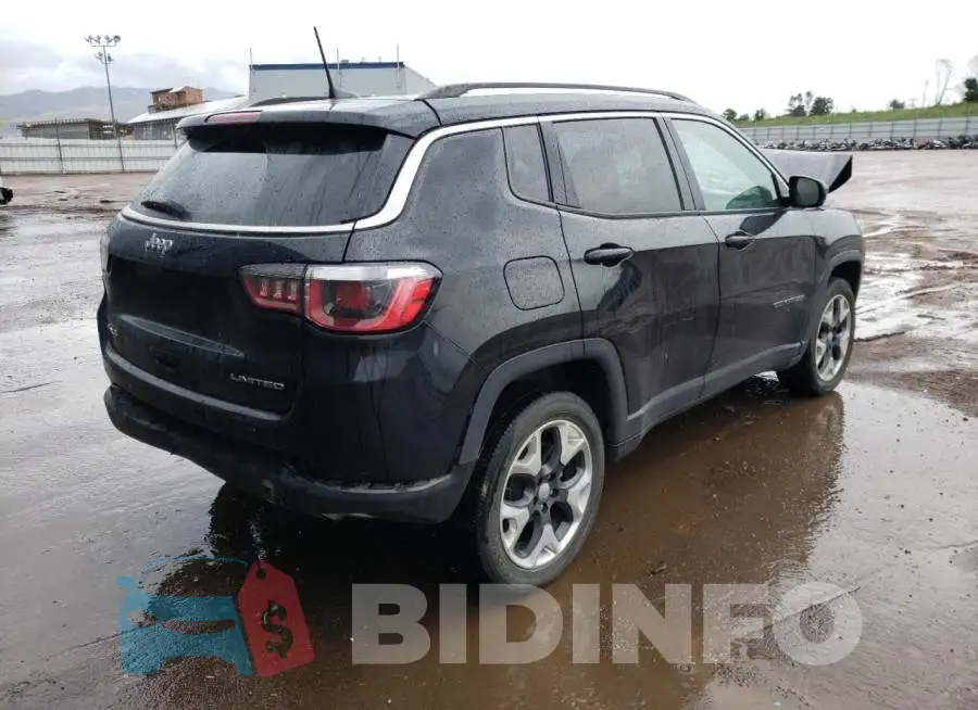 3C4NJDCB6JT360529 Photo# 4
