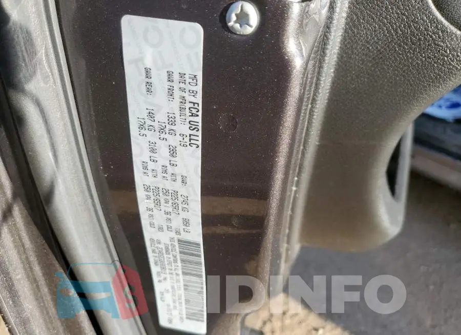 2C4RDGEG2KR696119 Photo# 10