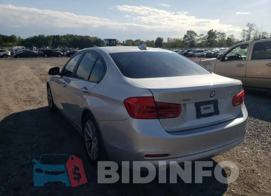 WBA8A3C55GK689697 Photo# 3