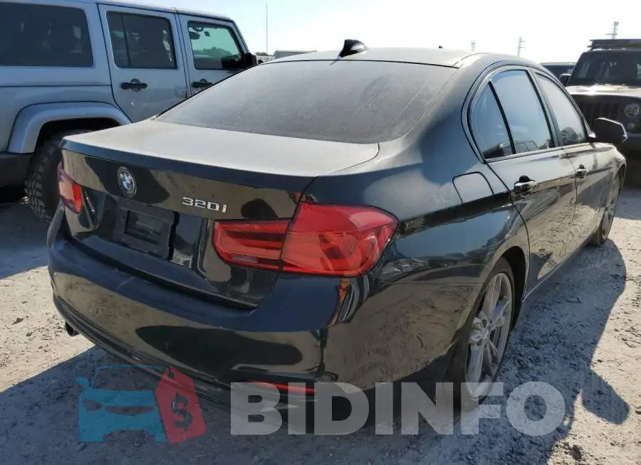 WBA8E1G57JNU89171 Photo# 4