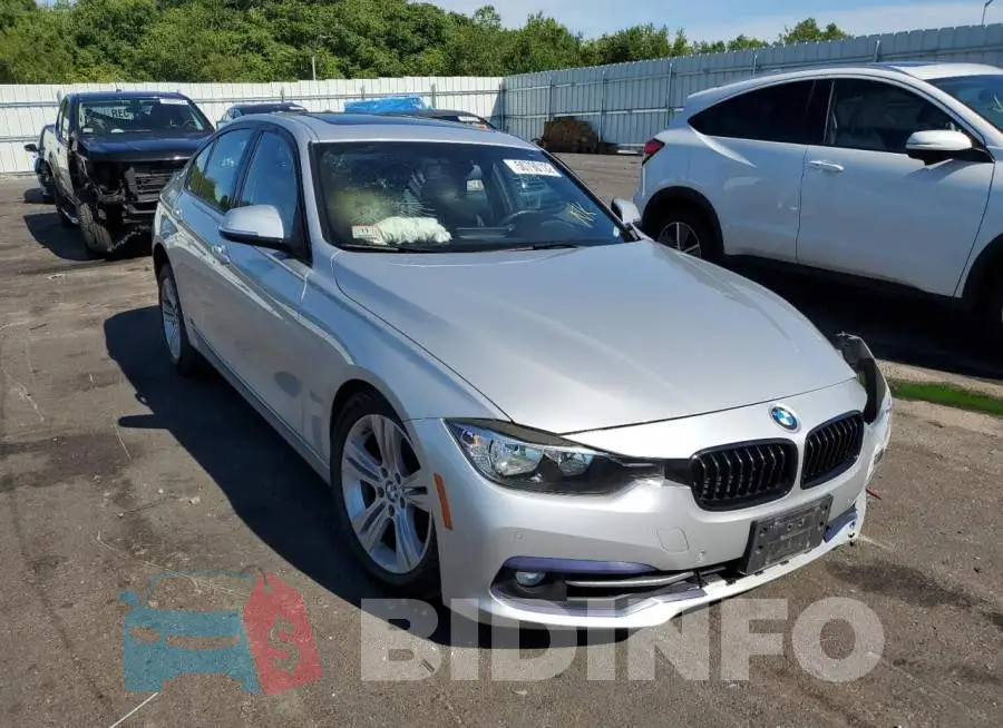 WBA8E3G5XGNU04358 Photo# 1
