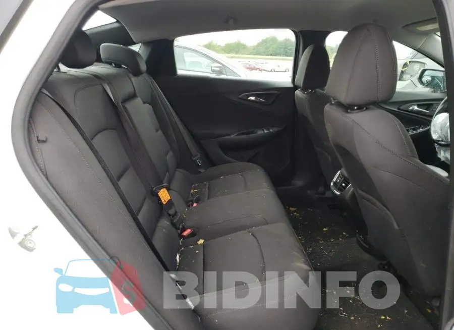 1G1ZD5ST3JF152782 Photo# 6