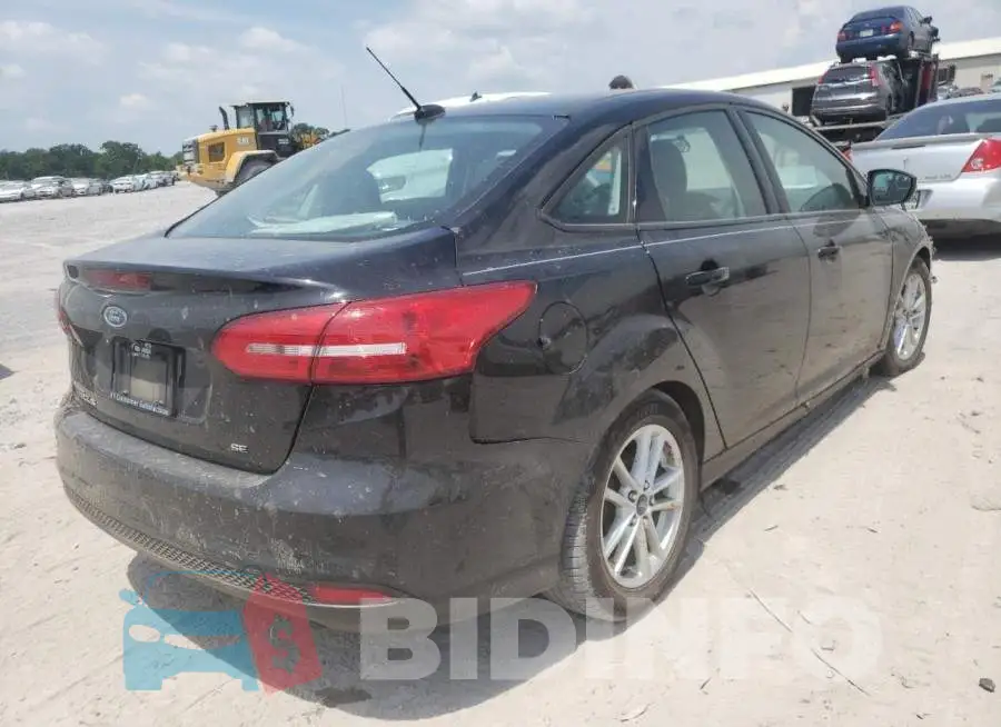 1FADP3F2XHL212735 Photo# 4