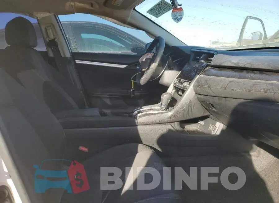 19XFC2F77GE211764 Photo# 5