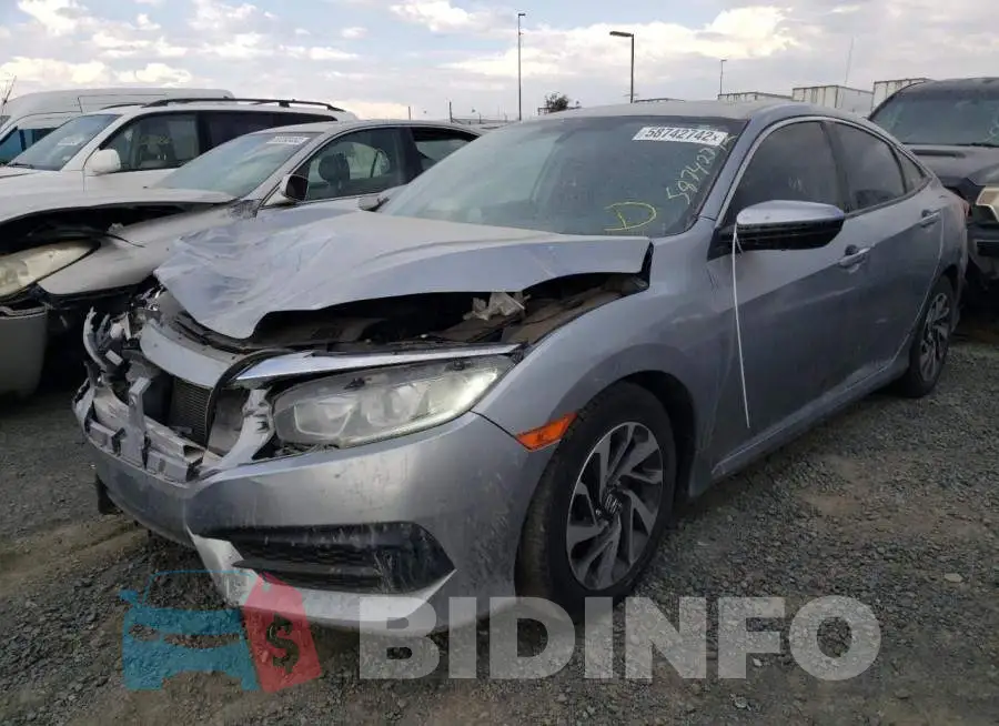 19XFC2F7XHE232772 Photo# 2