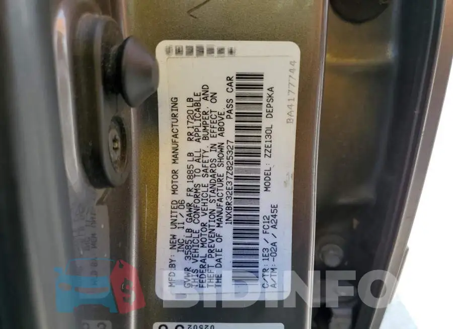 1NXBR32E37Z825327 Photo# 10