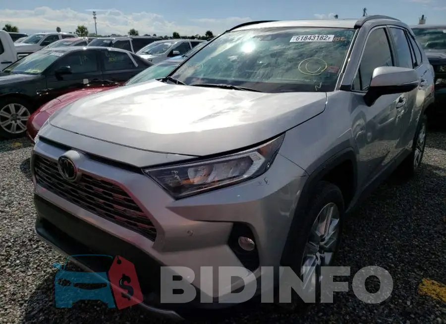 2T3Y1RFV9LC034155 Photo# 2