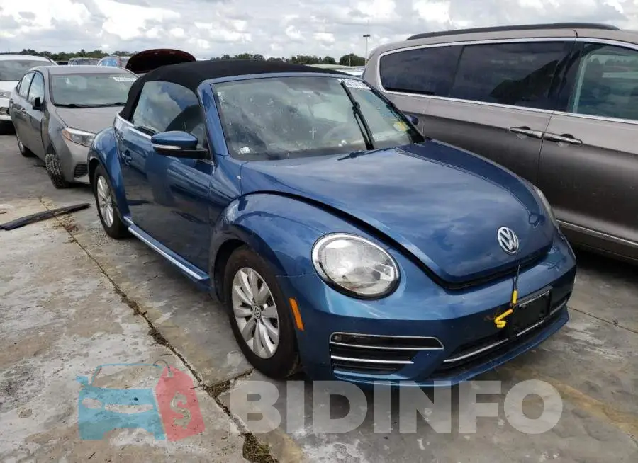 3VW5DAAT9JM515096 Photo# 1