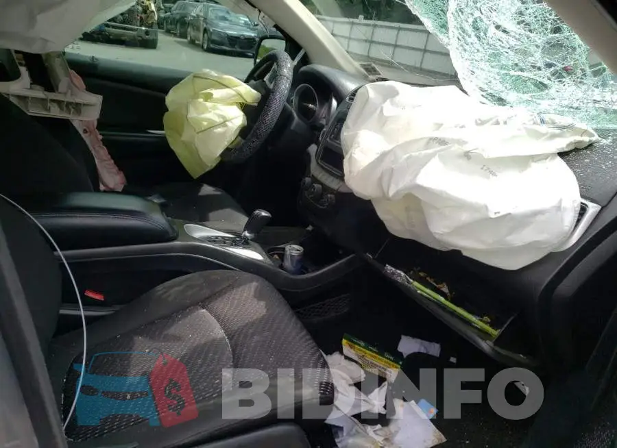 3C4PDCAB6LT238124 Photo# 5