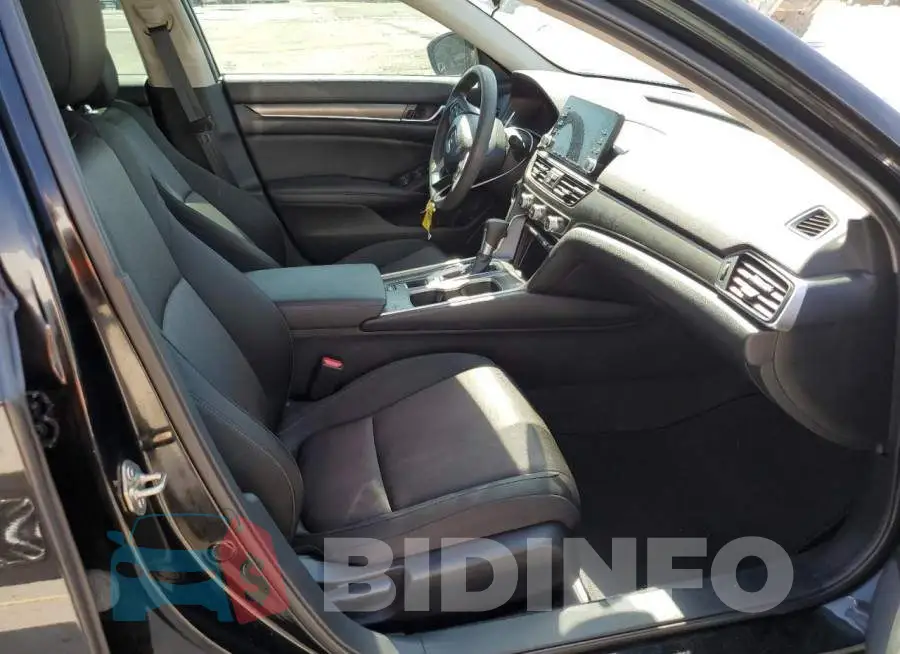 1HGCV1F16KA172455 Photo# 5