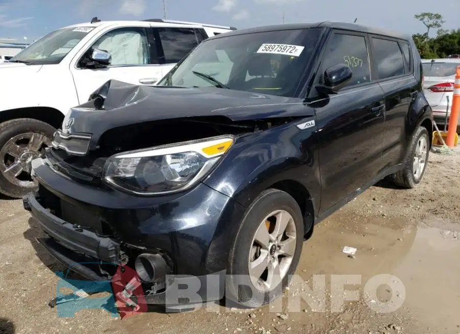 KNDJN2A20J7889196 Photo# 2