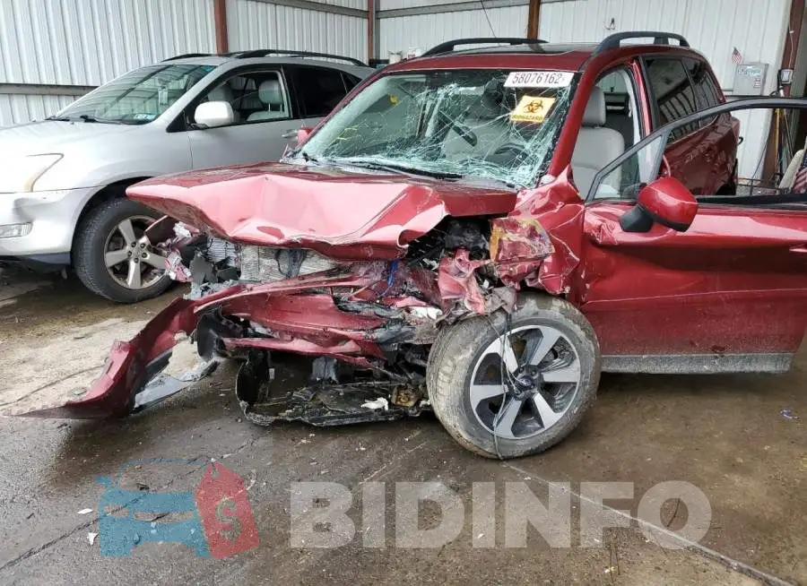 JF2SJAJC2JH601497 Photo# 9