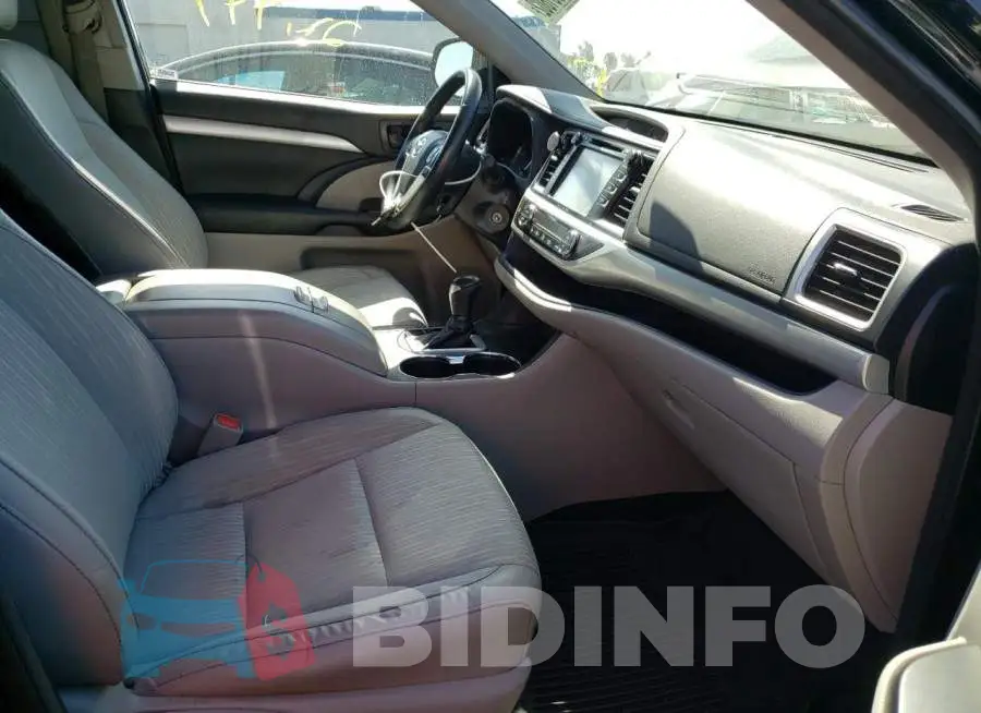 5TDZZRFH4JS259684 Photo# 5