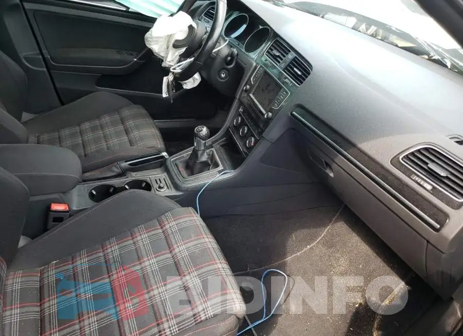 3VW5T7AU0HM071163 Photo# 5