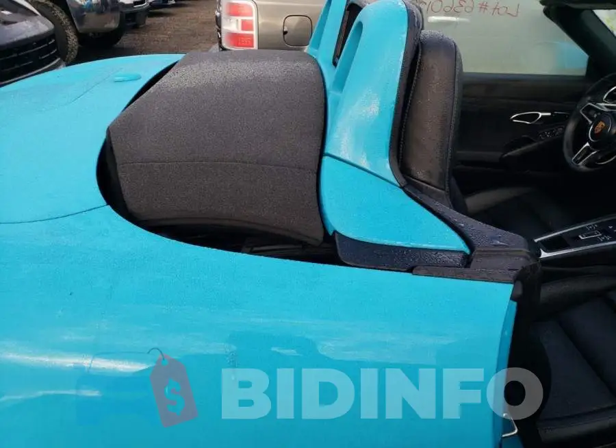 WP0CA2A87HS220987 Photo# 6