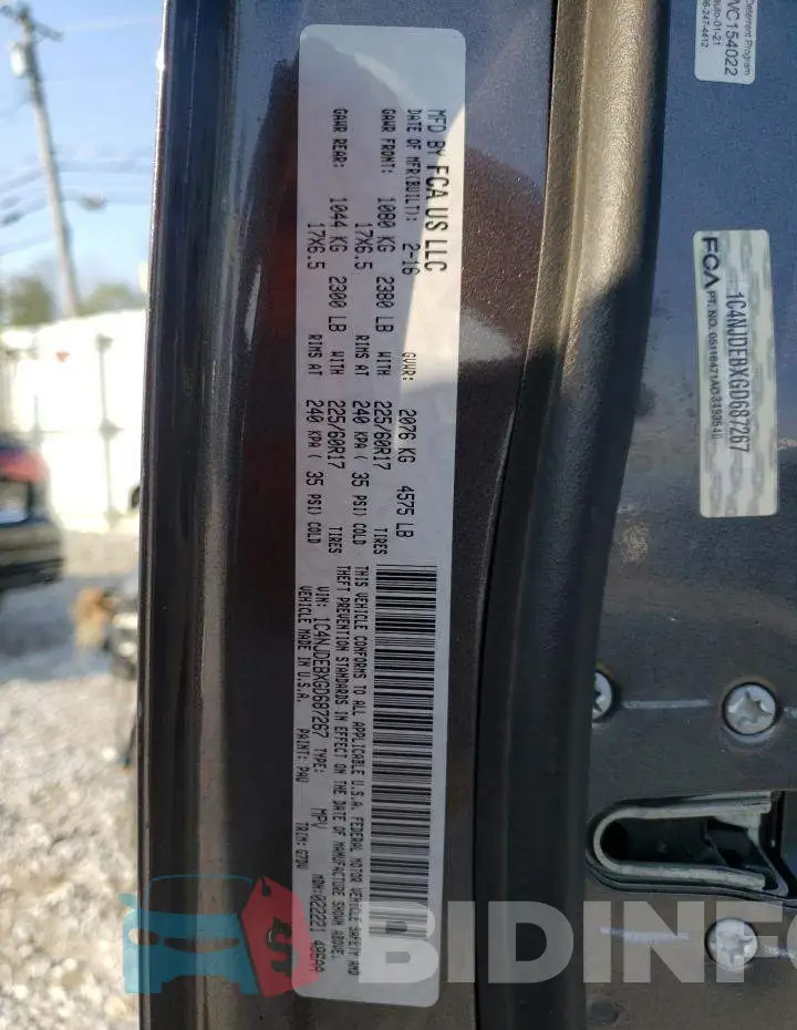 1C4NJDEBXGD687267 Photo# 10