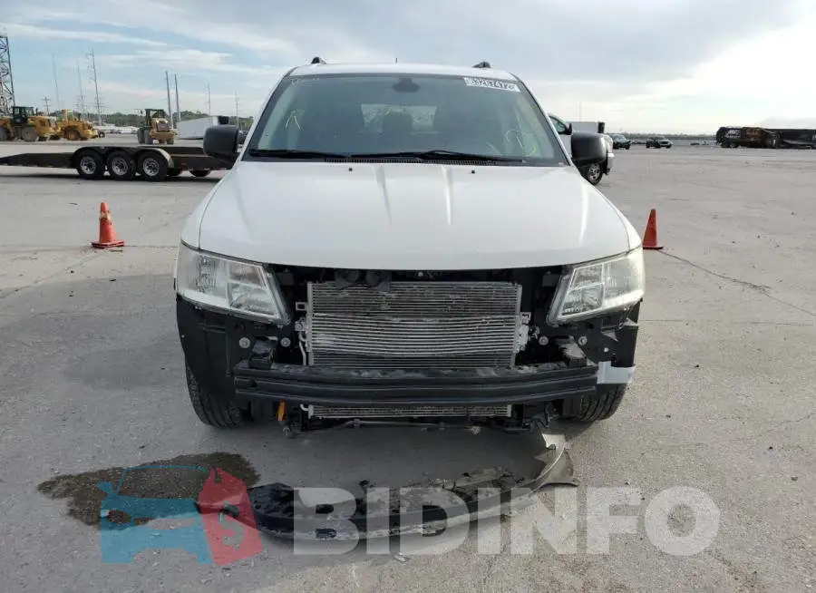 3C4PDCAB9LT275555 Photo# 9