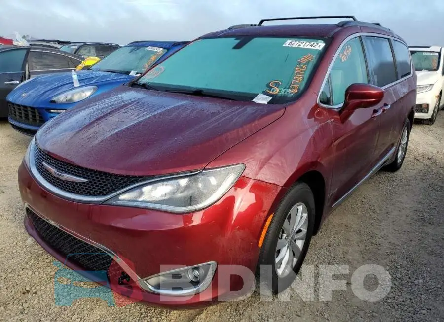 2C4RC1BG3HR771245 Photo# 2