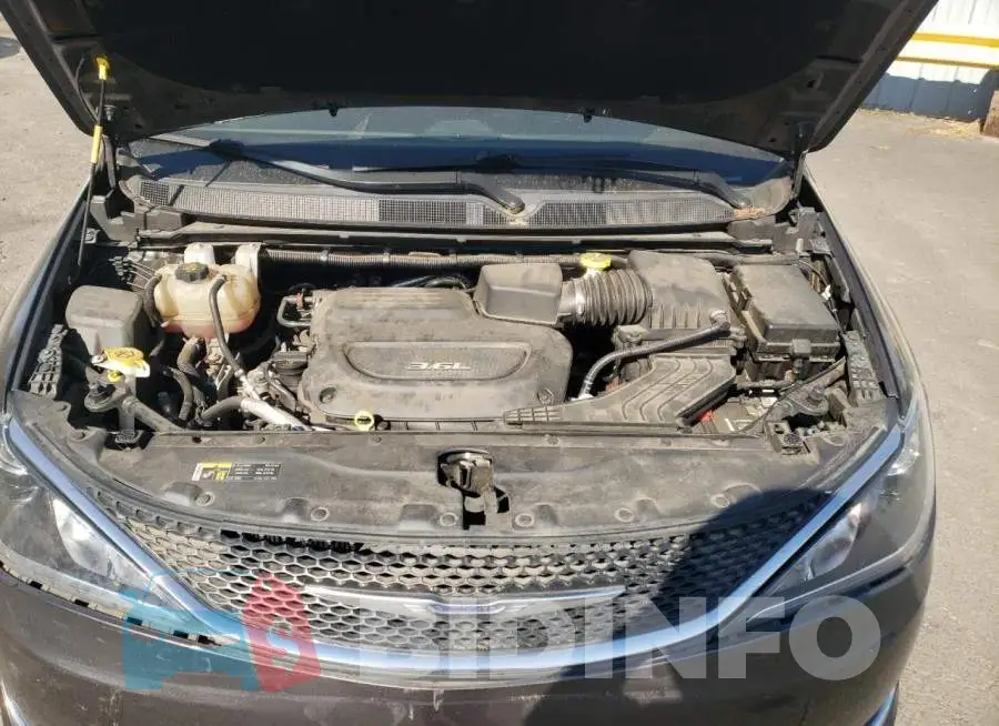2C4RC1EG4HR669934 Photo# 7