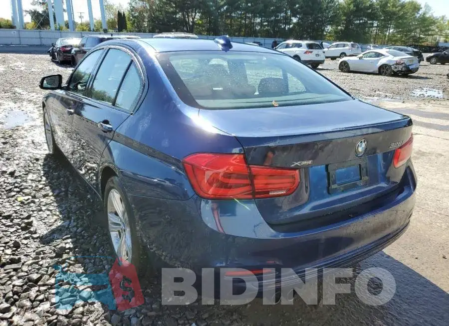 WBA8E3G50GNT26818 Photo# 3