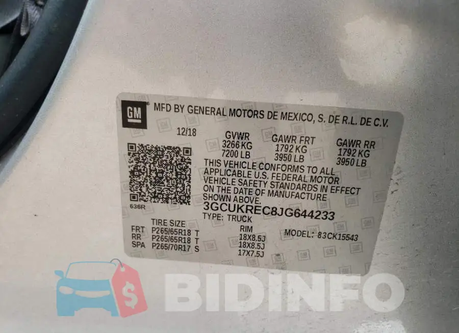 3GCUKREC8JG644233 Photo# 10