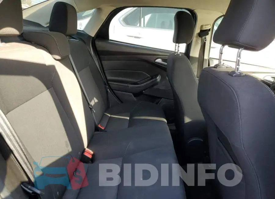 1FADP3F20HL252936 Photo# 6
