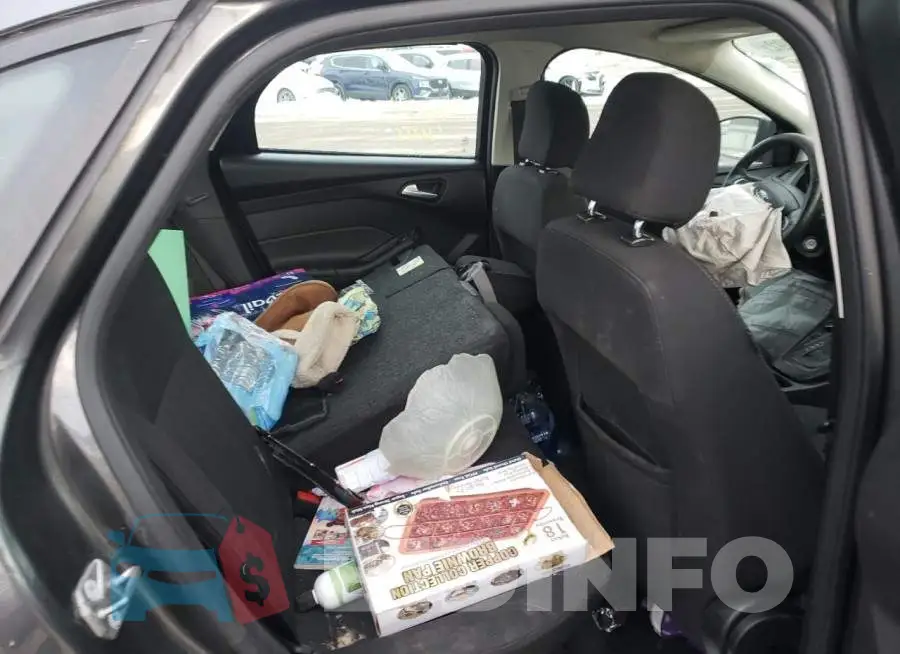 1FADP3F25HL243374 Photo# 6