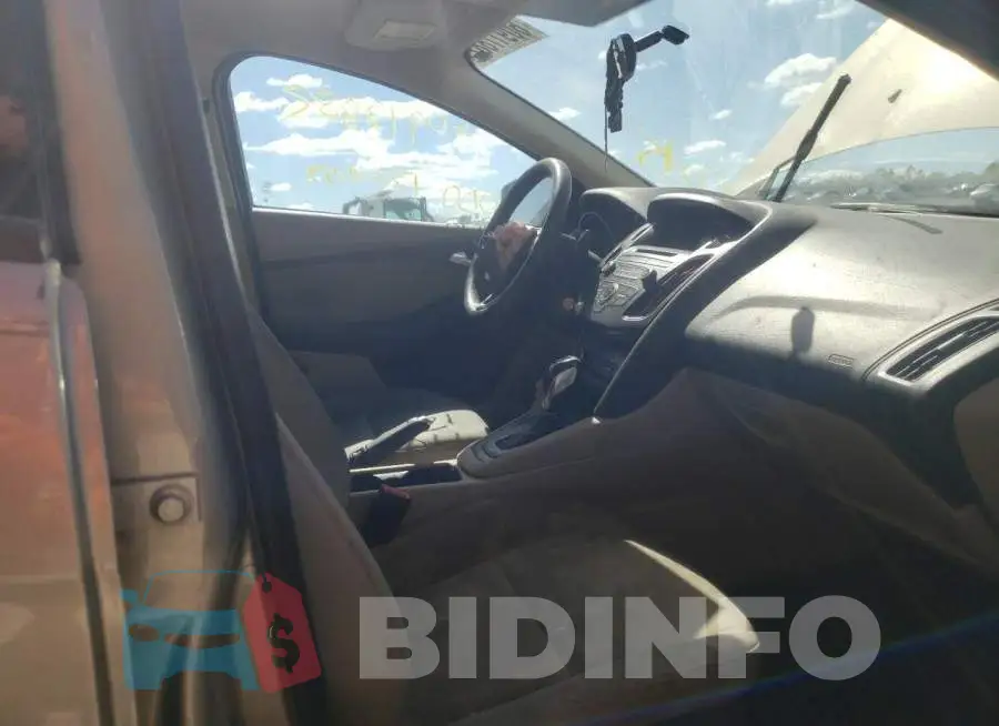 1FADP3F29GL228519 Photo# 5