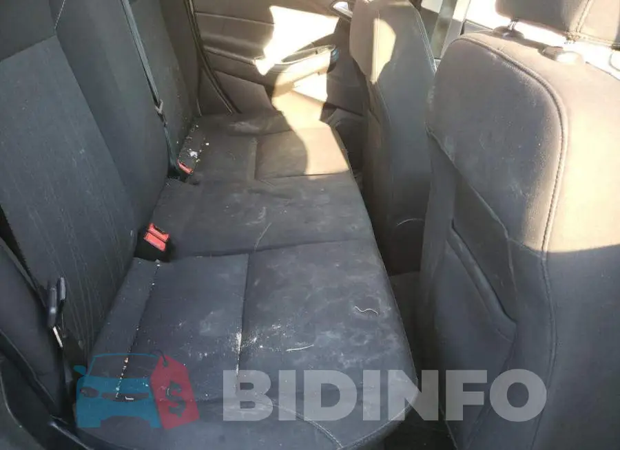 1FADP3H28HL269934 Photo# 6