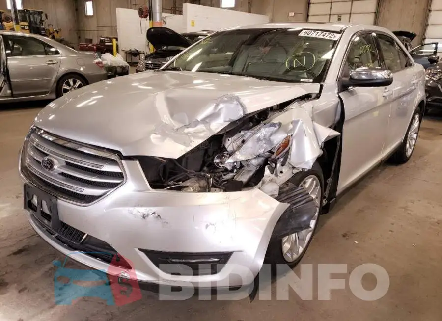 1FAHP2F88JG126287 Photo# 2