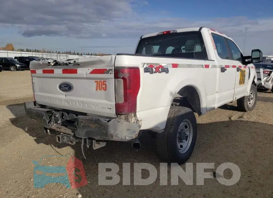 1FT8W3B64KEF66897 Photo# 4