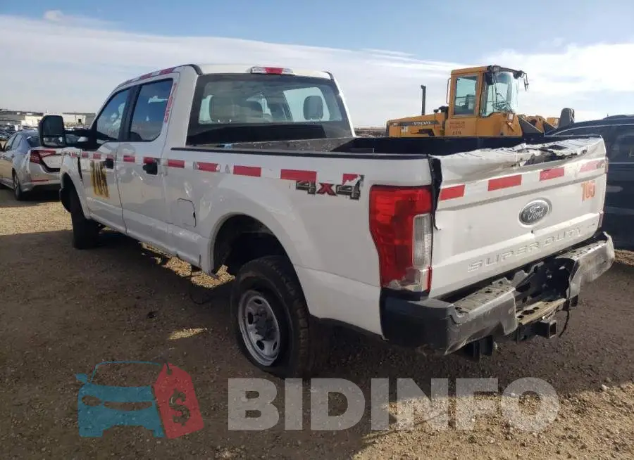 1FT8W3B64KEF66897 Photo# 3