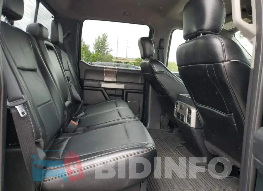 1FT8W3DT7JEB68102 Photo# 6