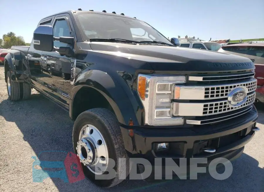 1FT8W4DT7JEB58241 Photo# 1