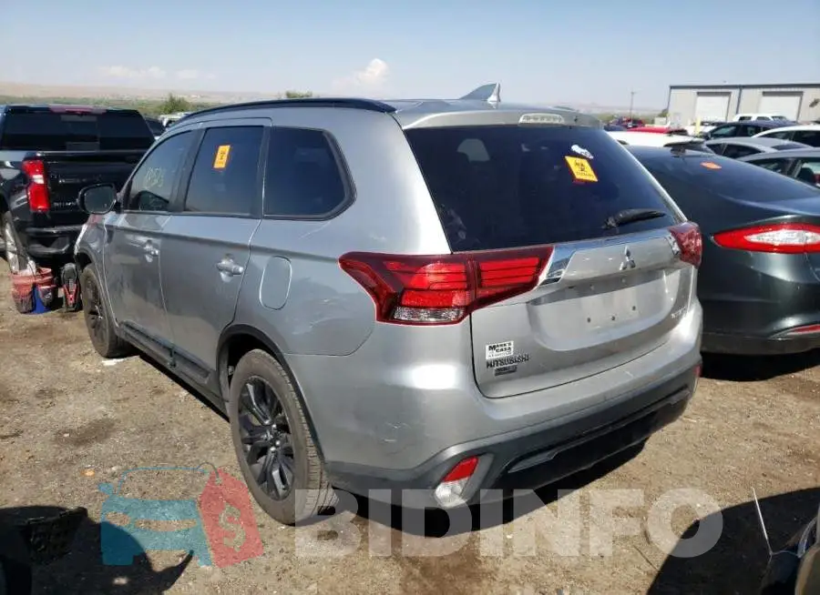 JA4AD3A32KZ026093 Photo# 3