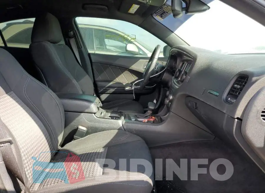 2C3CDXJGXJH142668 Photo# 5