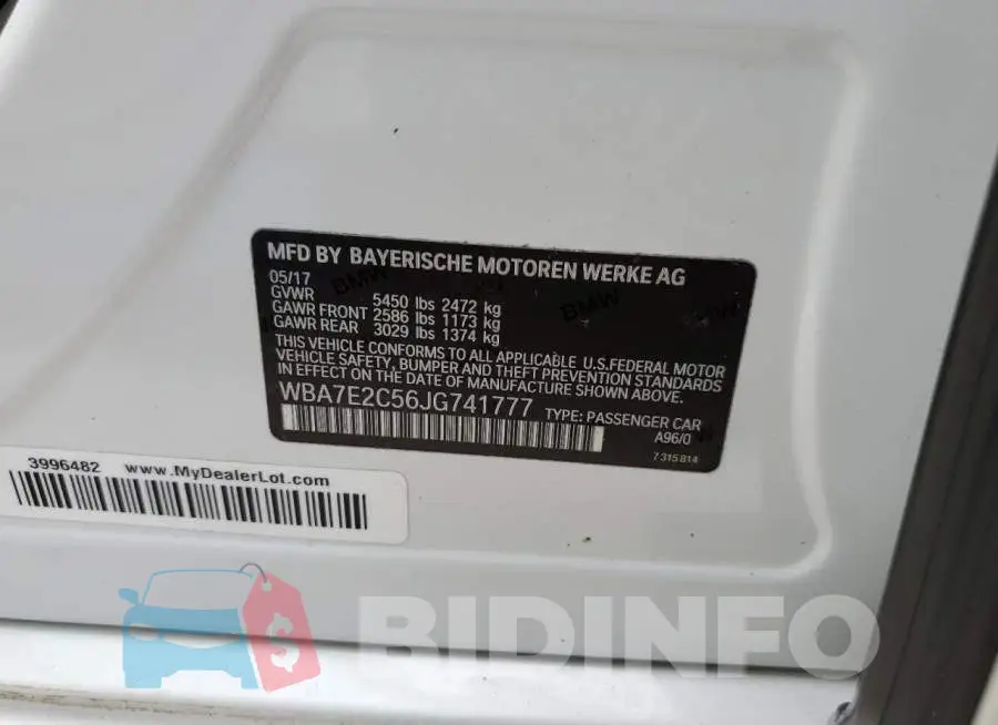 WBA7E2C56JG741777 Photo# 10