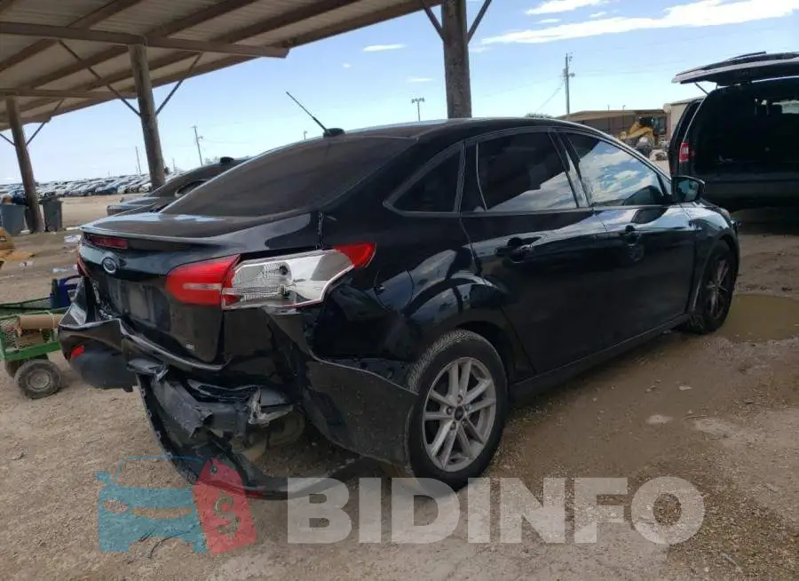 1FADP3F27JL311664 Photo# 4