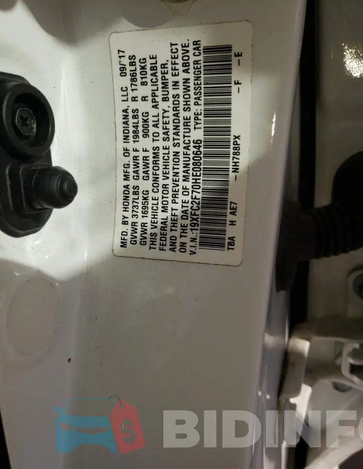 19XFC2F70HE080646 Photo# 10