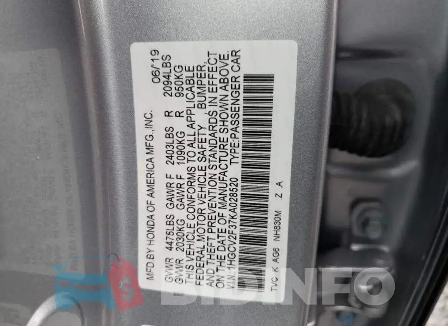 1HGCV2F37KA028520 Photo# 10