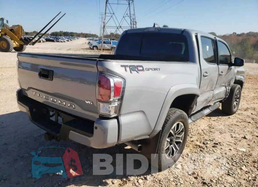 3TYAZ5CN2LT001915 Photo# 4