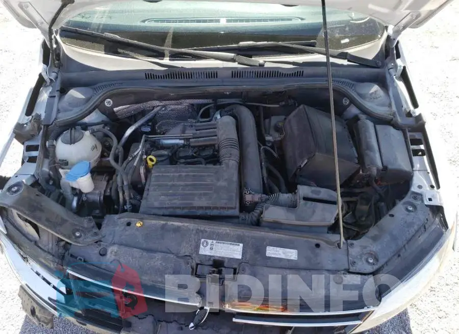 3VWDB7AJ4HM278448 Photo# 7