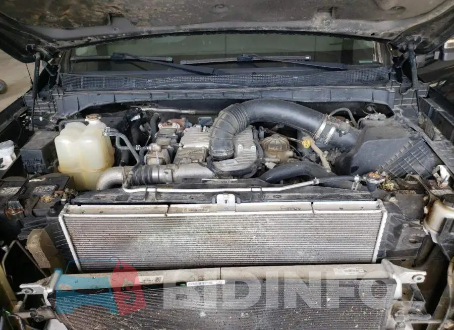 1N6BA1F40JN530492 Photo# 7
