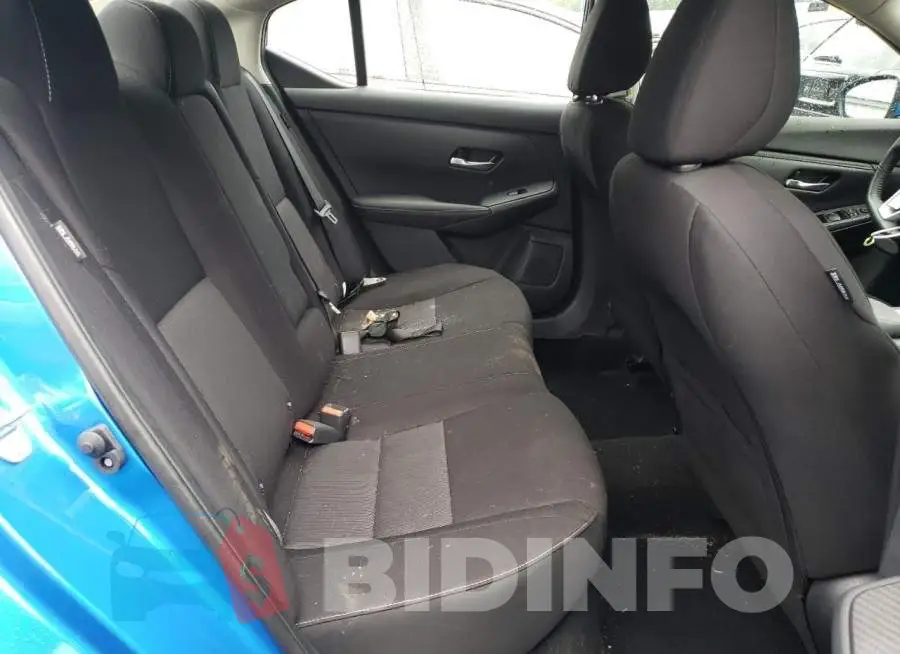 3N1AB8CV7NY246175 Photo# 6