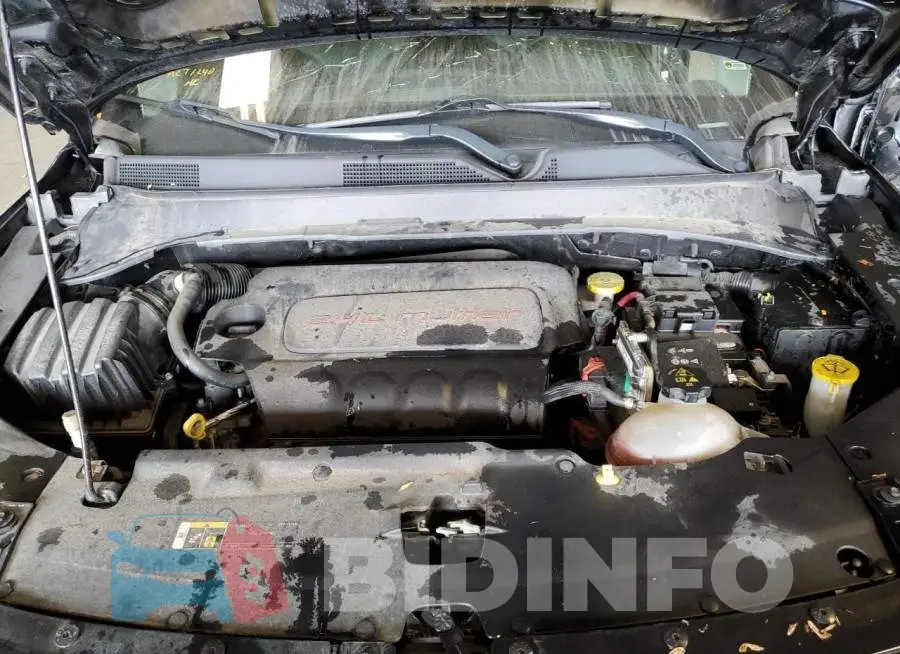 3C4NJDCB6JT357582 Photo# 7