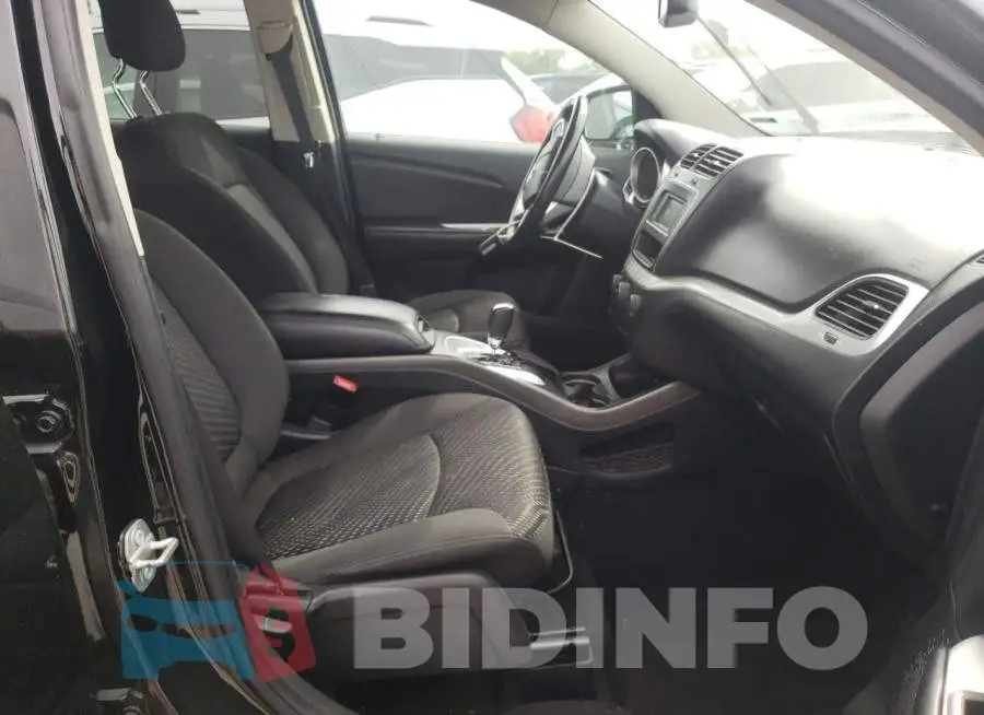3C4PDCAB5HT605196 Photo# 5