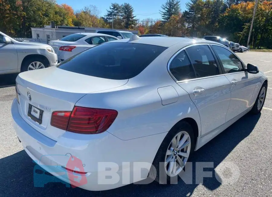 WBA5A7C59GG145992 Photo# 4